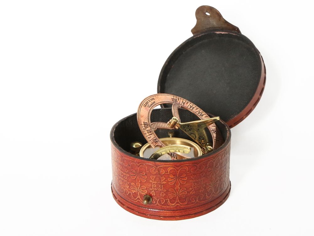 Nautical Морской компас в кожаном футляре