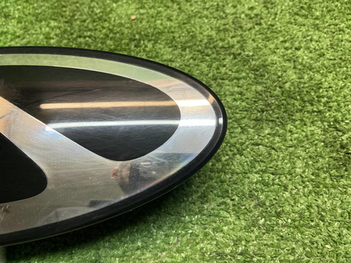 Эмблема решетки радиатора Chery Tiggo 7 Pro 20-24