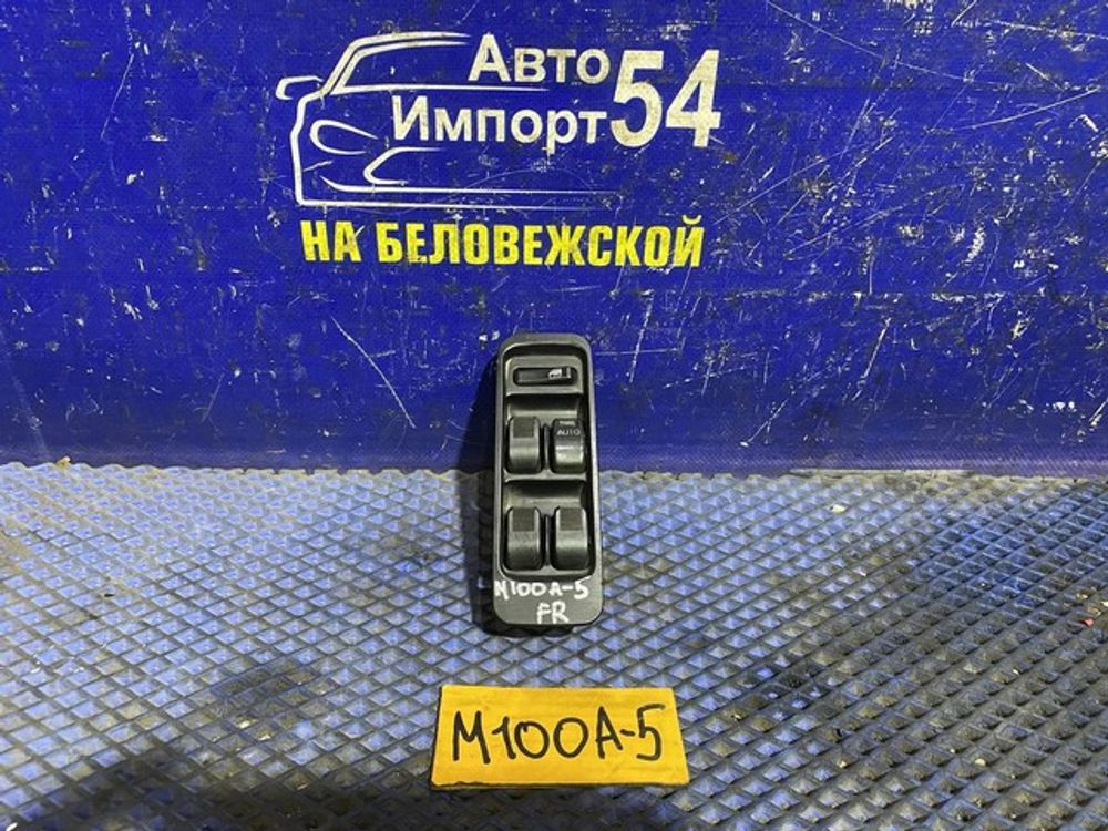 Блок управления стеклоподъемниками TOYOTA DUET 1998-2000