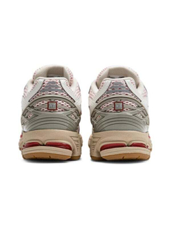 Кроссовки New Balance 1906R Sea Salt True Red