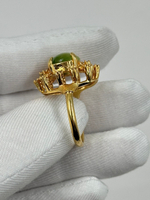 Кольцо с зелёным кабошоном