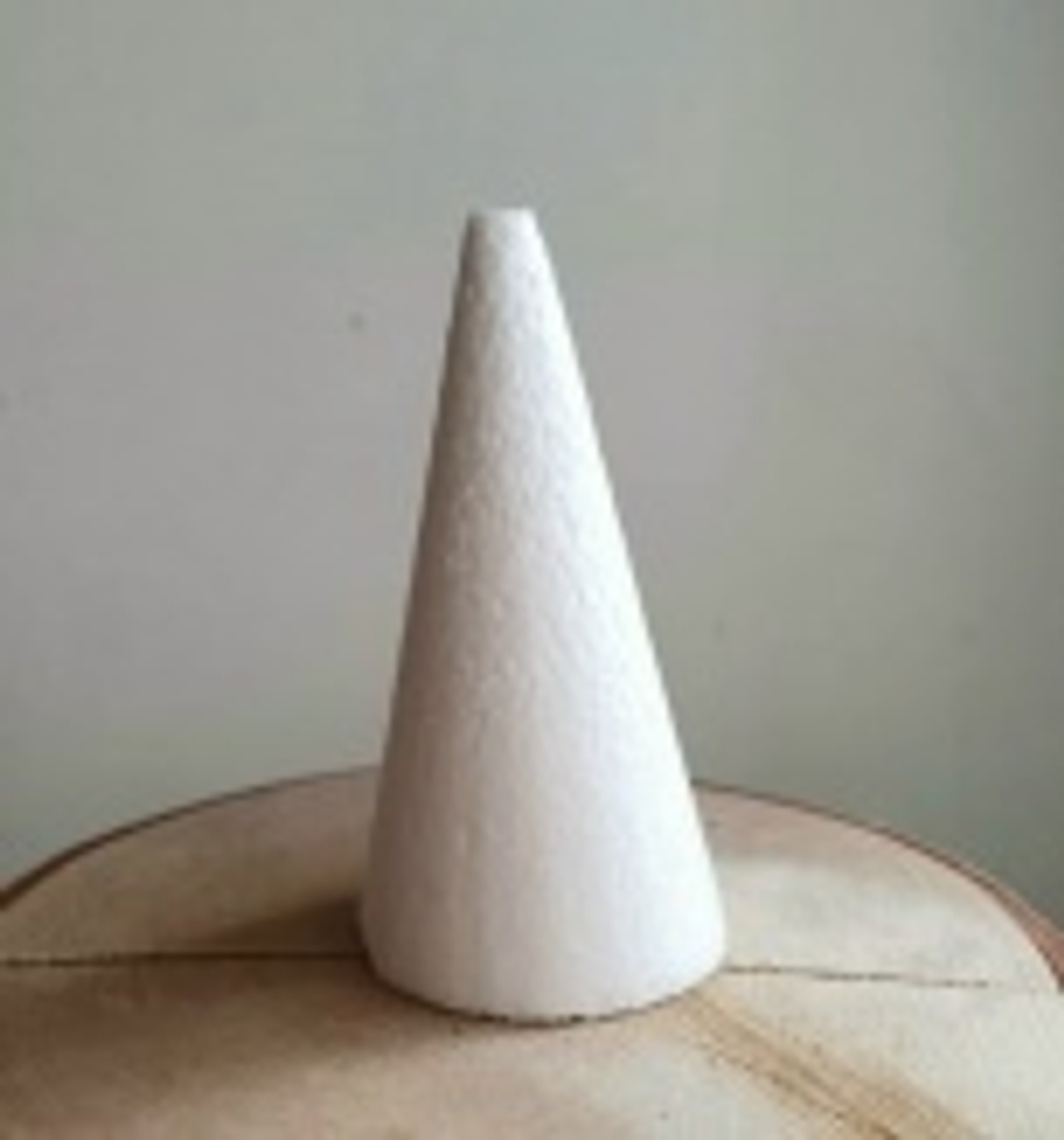 Конус из пенопласта (6х15 см)