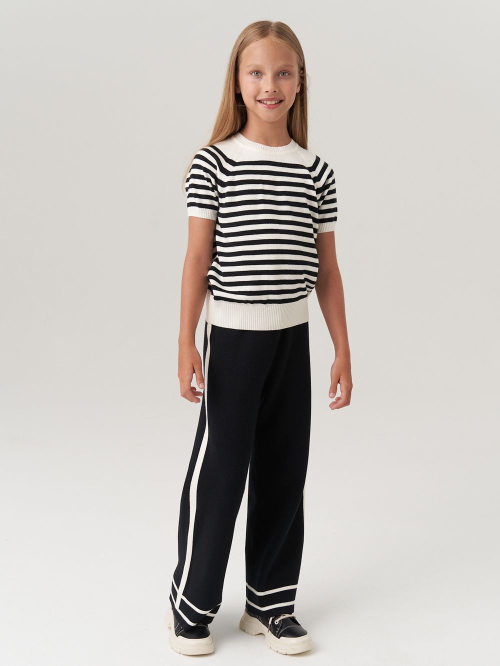 Джемпер для девочки с коротким рукавом AT1012 молочный-черный