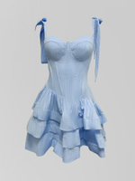 Платье 6631 на шнуровке сзади однотонное с чашками и трехъярусной юбкой