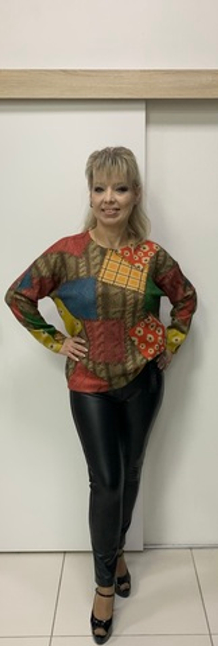 Цветной джемпер