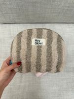 HEY GLOW  Плюшевая косметичка в полоску (коричнево-розово-молочную)