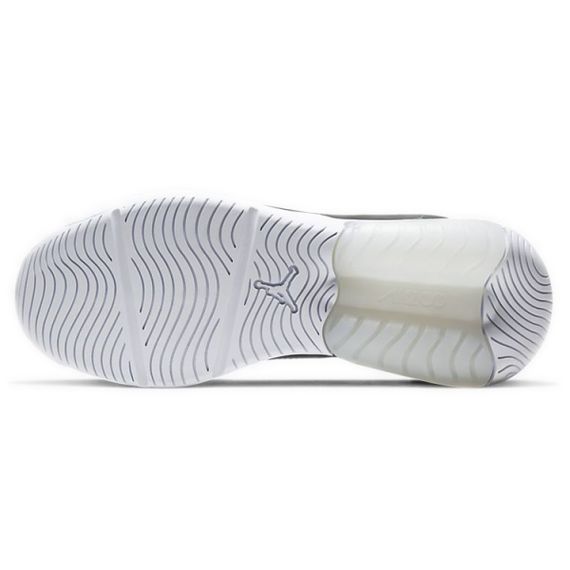 Джордан Maxin 200 Кроссовки для тренировок Низкие Женские