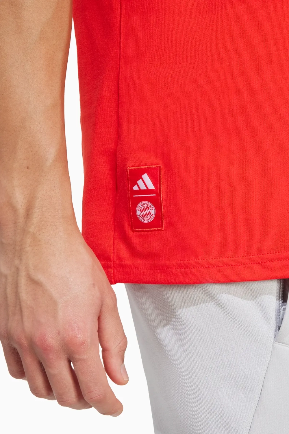 Футболка adidas FC Bayern 24/25 Seasonal Graphic Tee - красный