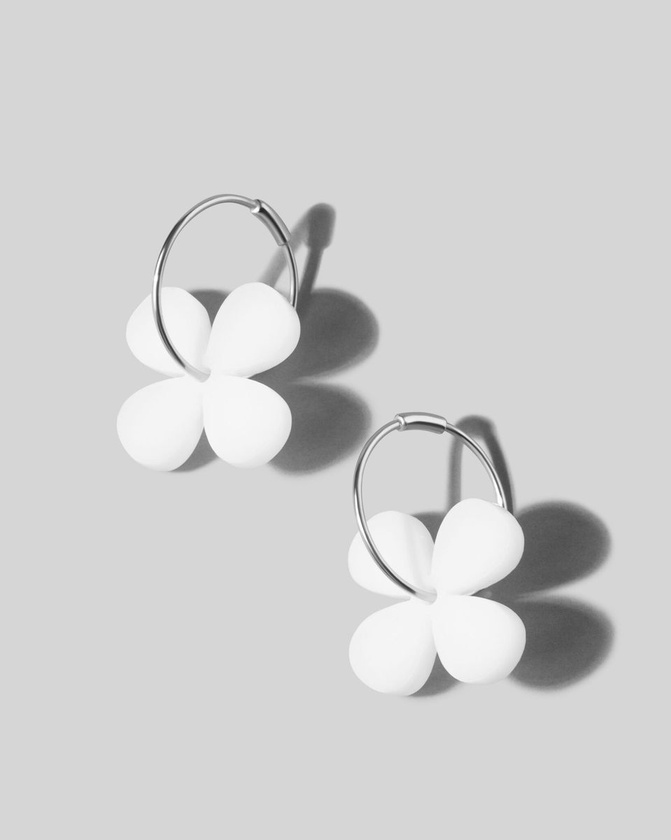 Cерьги Hoops Flowers White