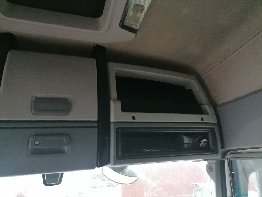 Renault T 4x2 Седельный тягач T 4x2 530 л.с. (Дизельный, 12,8 л, 530 л.с., АТ)