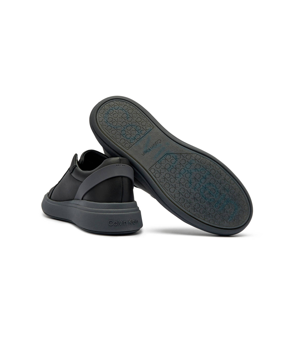 Кожаные кроссовки Calvin Klein - черный(HM0HM01494)