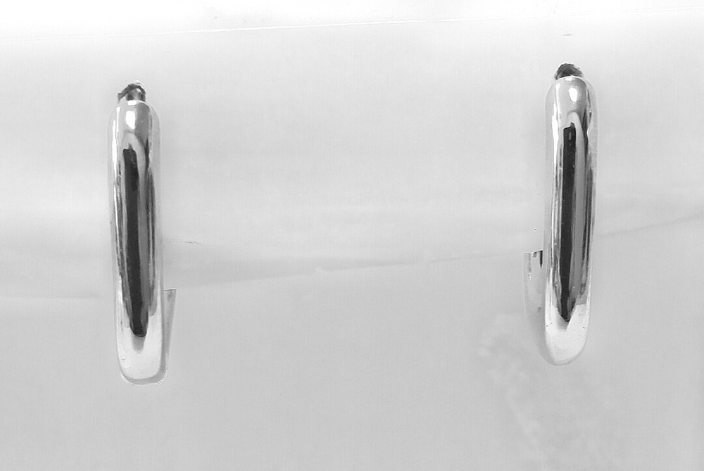 "Эстерелла" - ювелирные серьги из серебра 925-й пробы