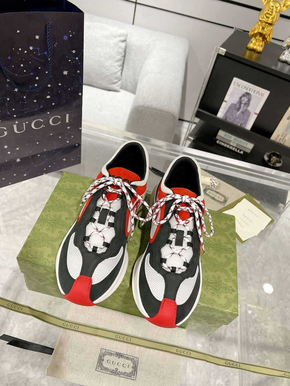 Gucci Run Sneaker (9 colors)
