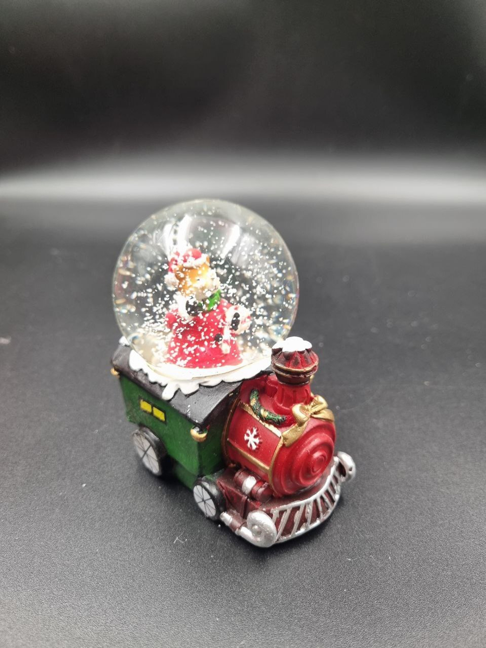 Шар снежный Паровоз полимер/стекло 7*9*10см SQ3