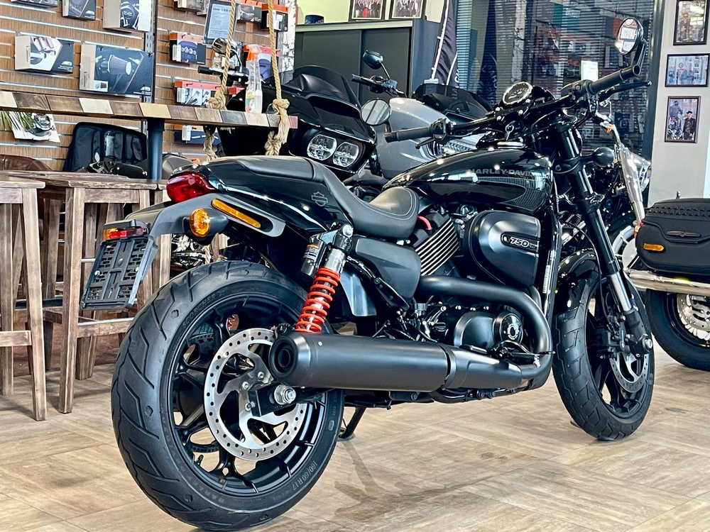 Harley-Davidson Street Rod (2018)