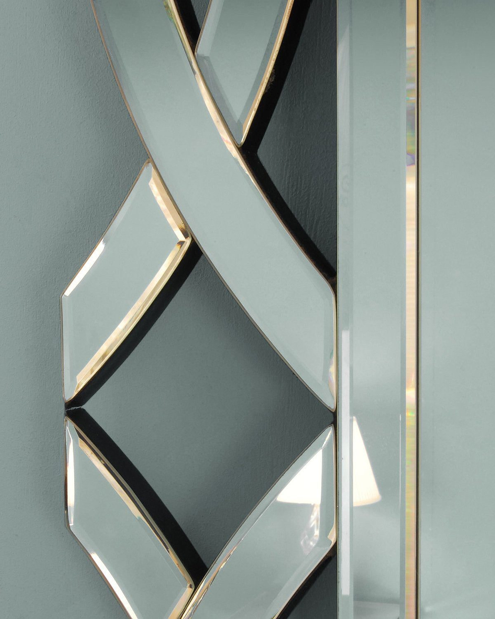 Зеркало в зеркальной раме “Джошуа”