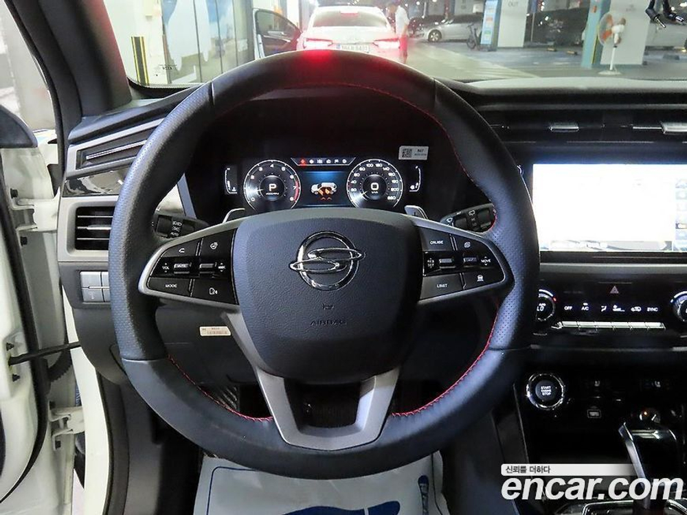 KG Mobility (Ssangyong) Beautiful Korando Бензин 1.5 2WD R-플러스 (06.2021)