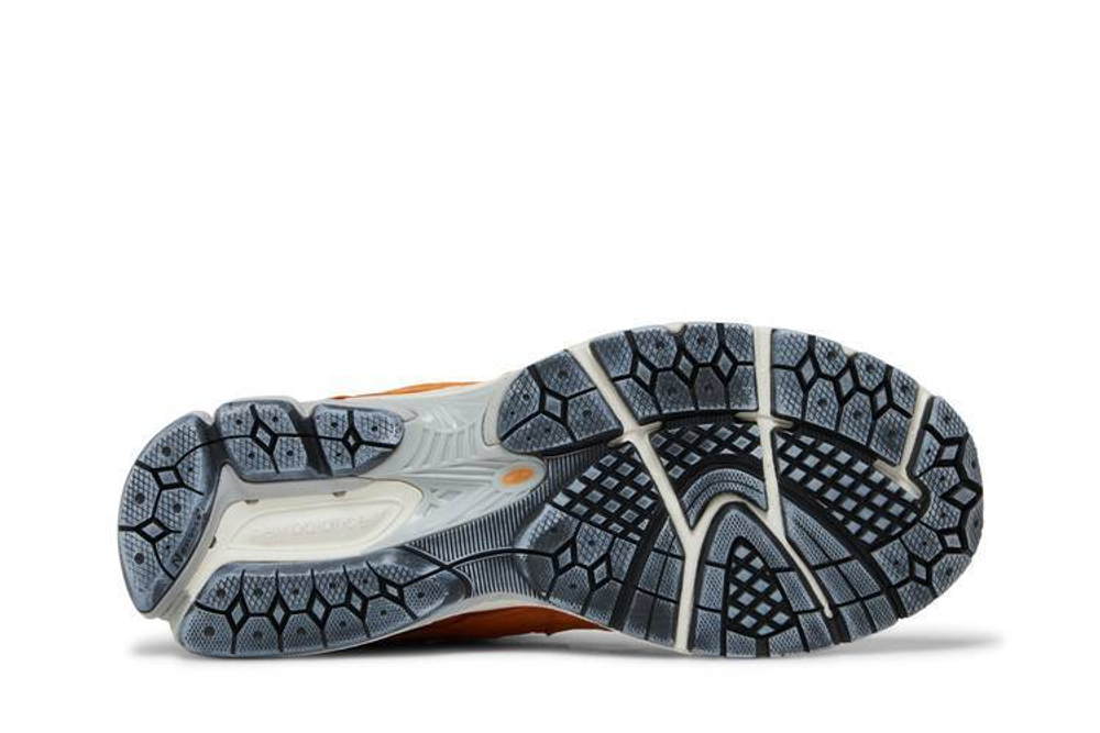 Кроссовки New Balance Nb 2002R "Refined Future"