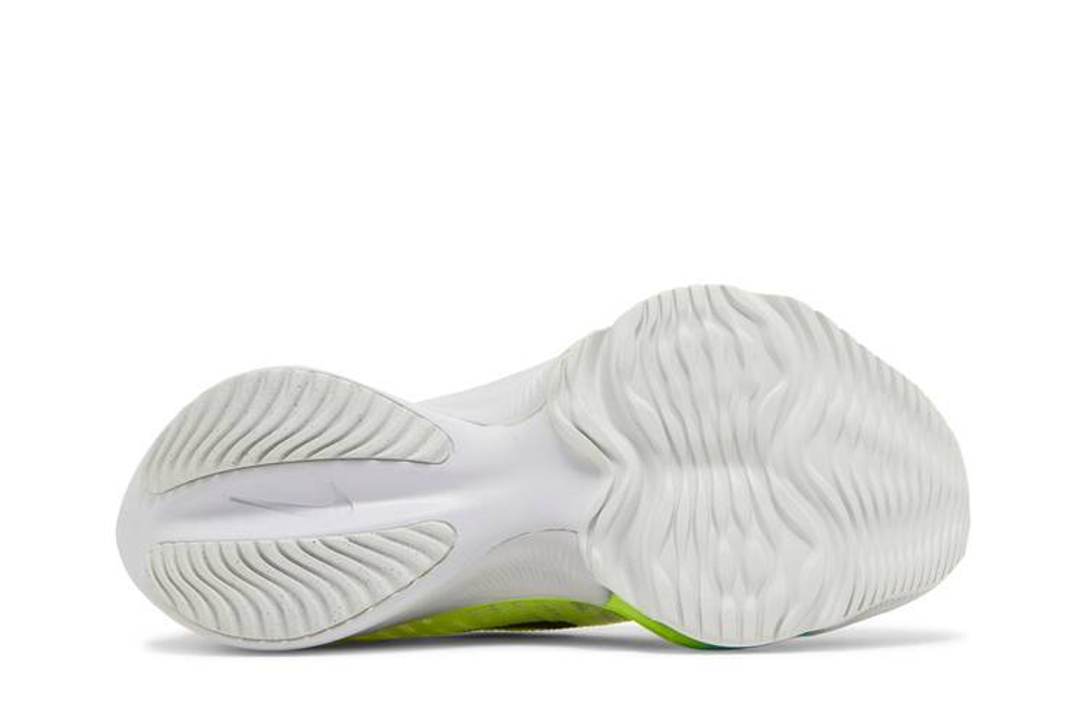 Кроссовки Nike Air Zoom Tempo Next (Женская размерная сетка)