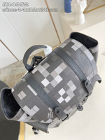 Louis Vuitton Christopher MM