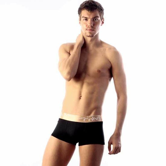 Мужские трусы боксеры черные с косой резинкой Calvin Klein Bronze Italics Boxer Black