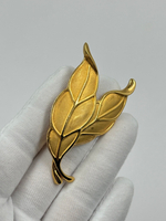 Брошь Листья Avon