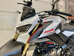 QJMOTOR SRK 125 S (White)