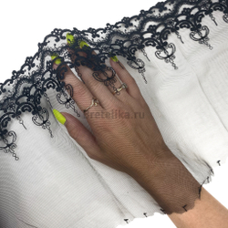 Вышивка на сетке черная 22 см