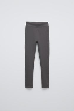 ZARA КОМПЛЕКТ ИЗ ТОЛСТОВКИ И ЛЕГИНСОВ В РУБЧИК С НАДПИСЬЮ, ЭКРЮ