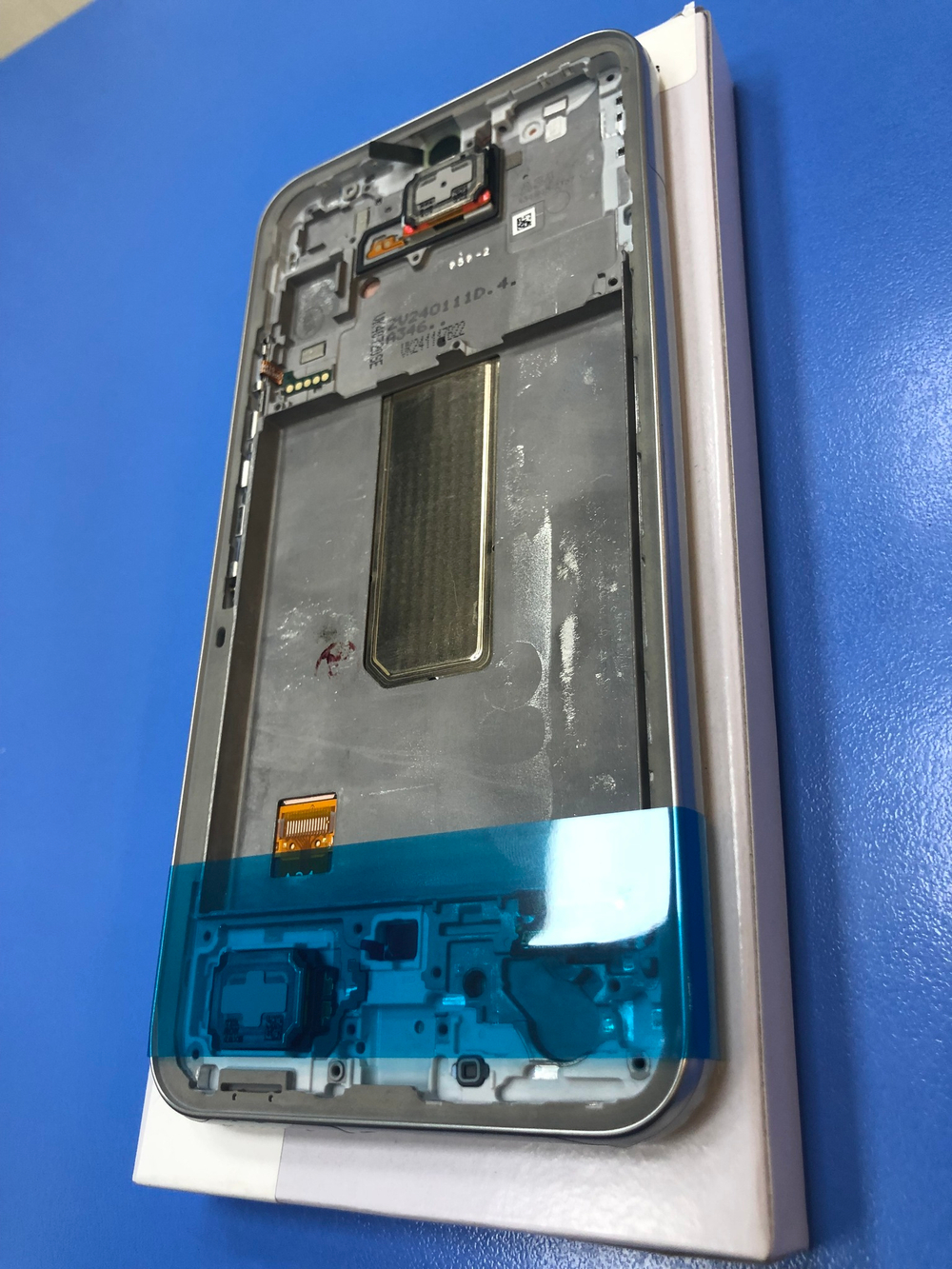 Дисплей в сборе с тачскрином и рамкой ,Silver, для Samsung A346 Galaxy A34 5G Оригинал.