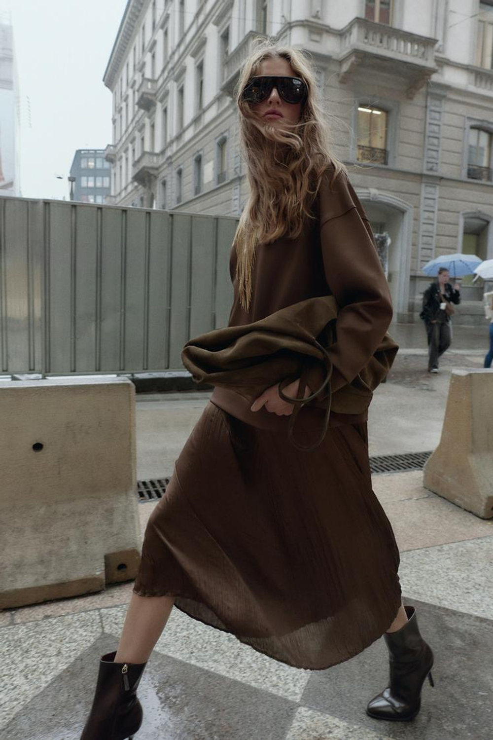 ZARA КОНТРАСТНОЕ ПЛАТЬЕ, КОРИЧНЕВЫЙ