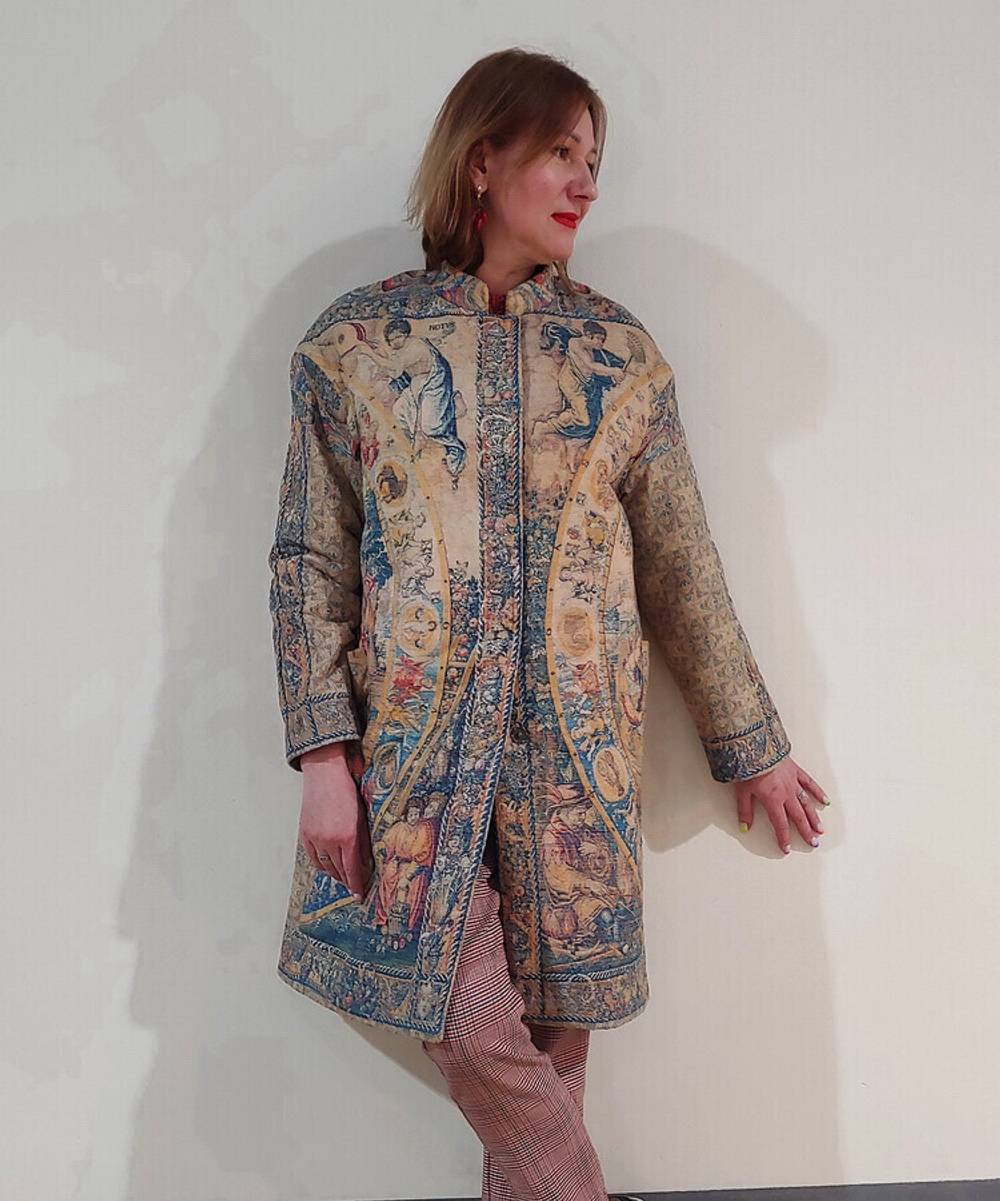 Пальто "Знаки зодиака", по мотивам фламандского гобелена 17 в