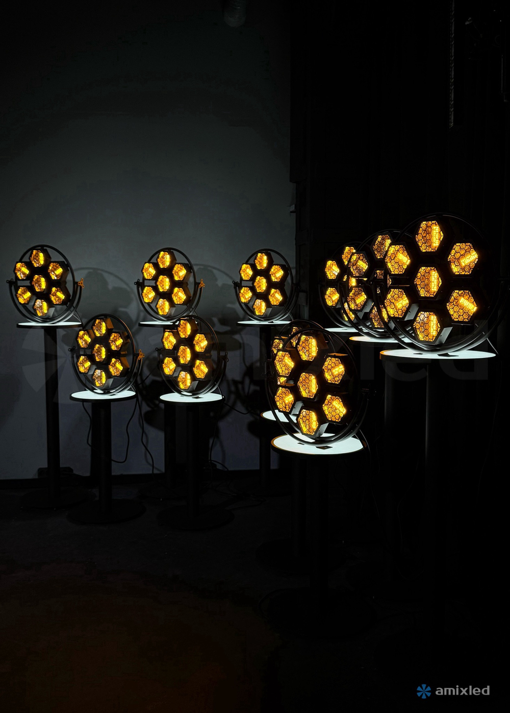 Световой прибор Amixled P1 MINI