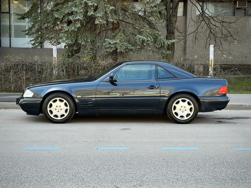 Mercedes-Benz SL 320