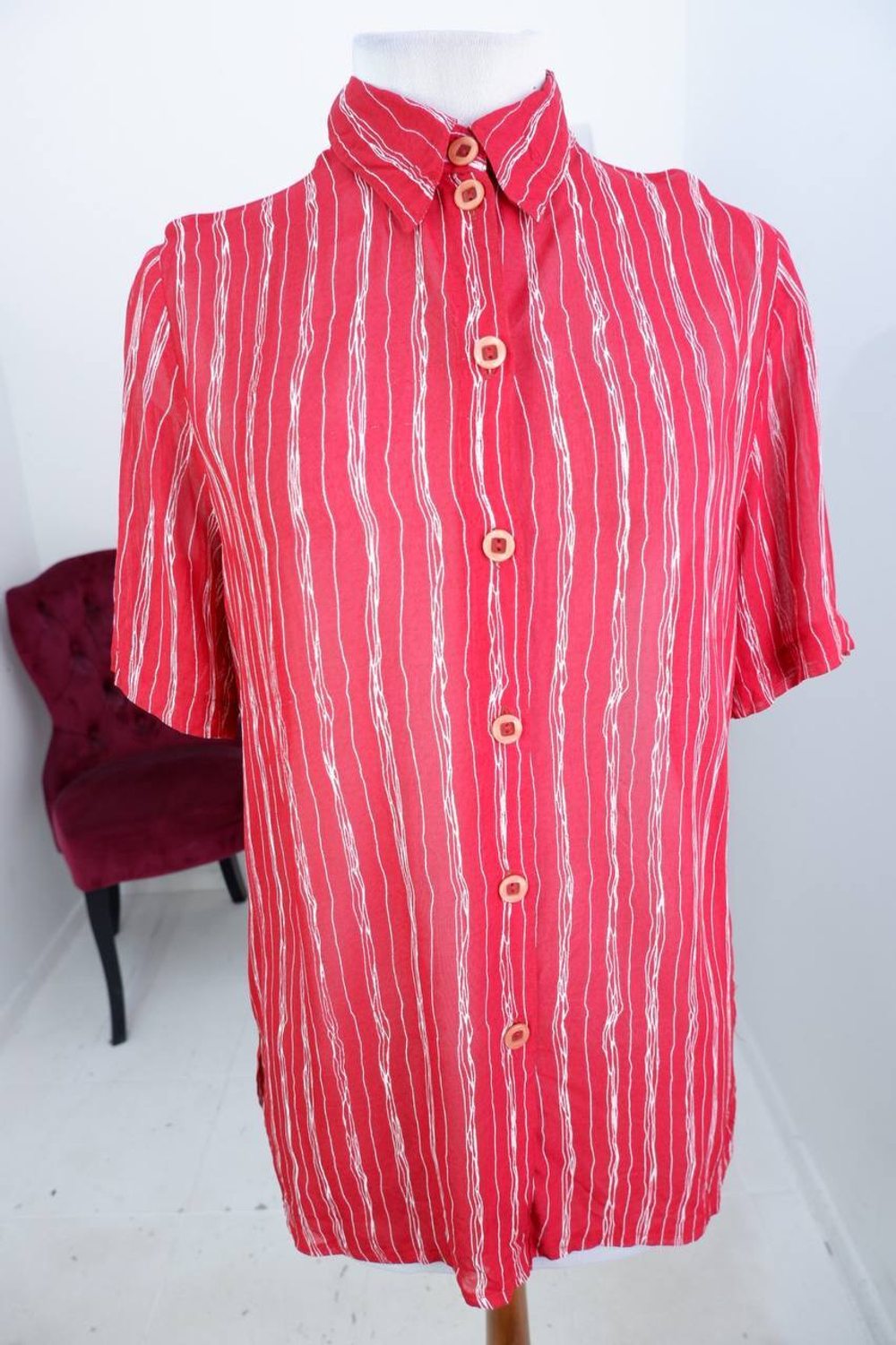 Блузка Chicc легкая и приятная к телу, маркировка 40, визуально на 46 размер