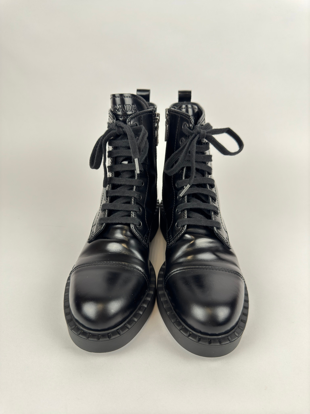 Ботинки Prada