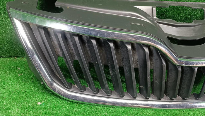 Решетка радиатора Skoda Rapid 1 (2012-2020)
