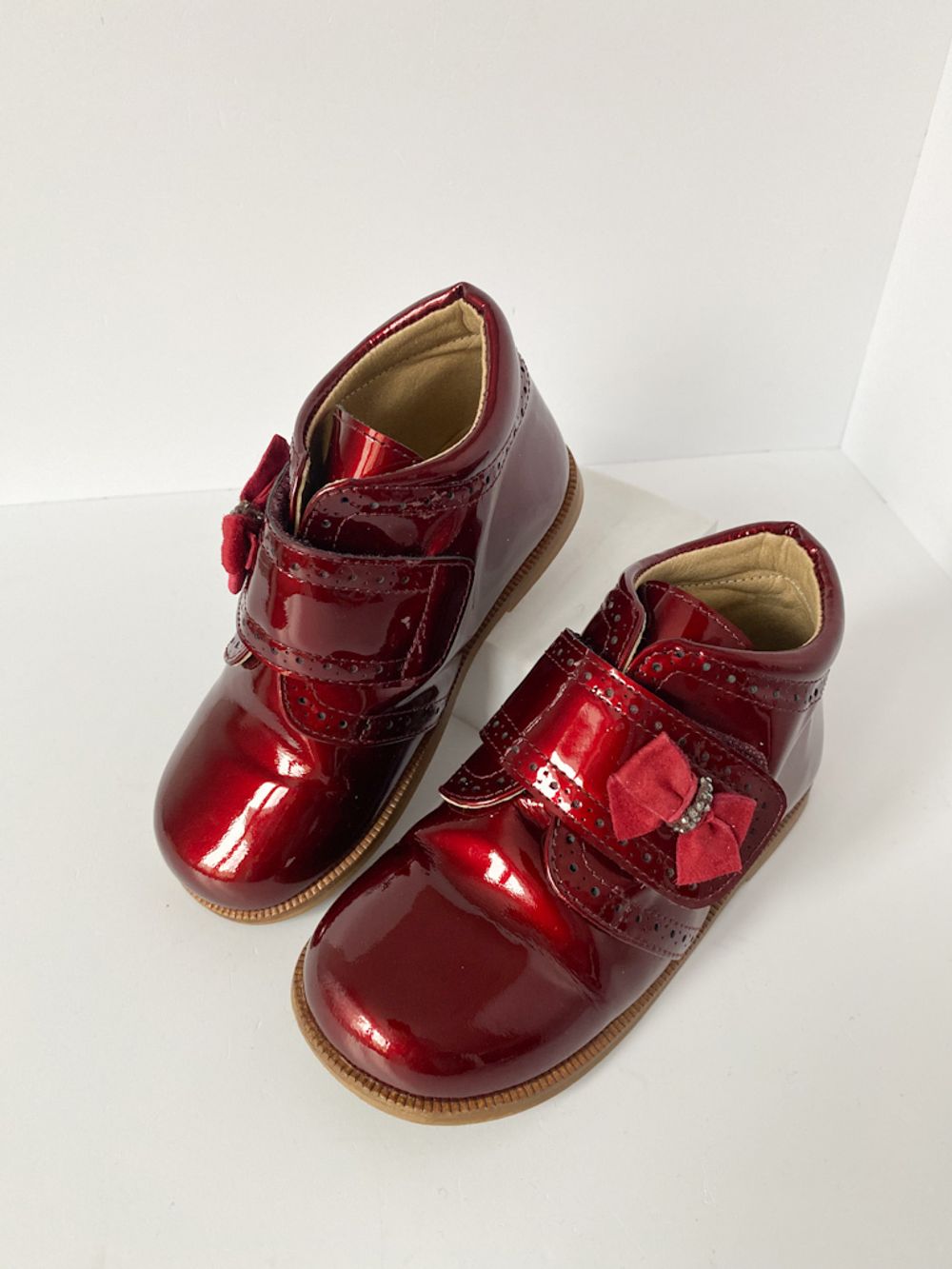 Лаковые ботинки Clarys, 25