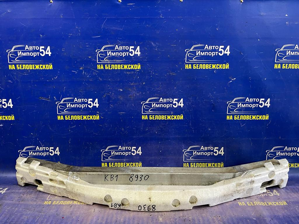 Усилитель переднего бампера Honda LEGEND 2004-2008