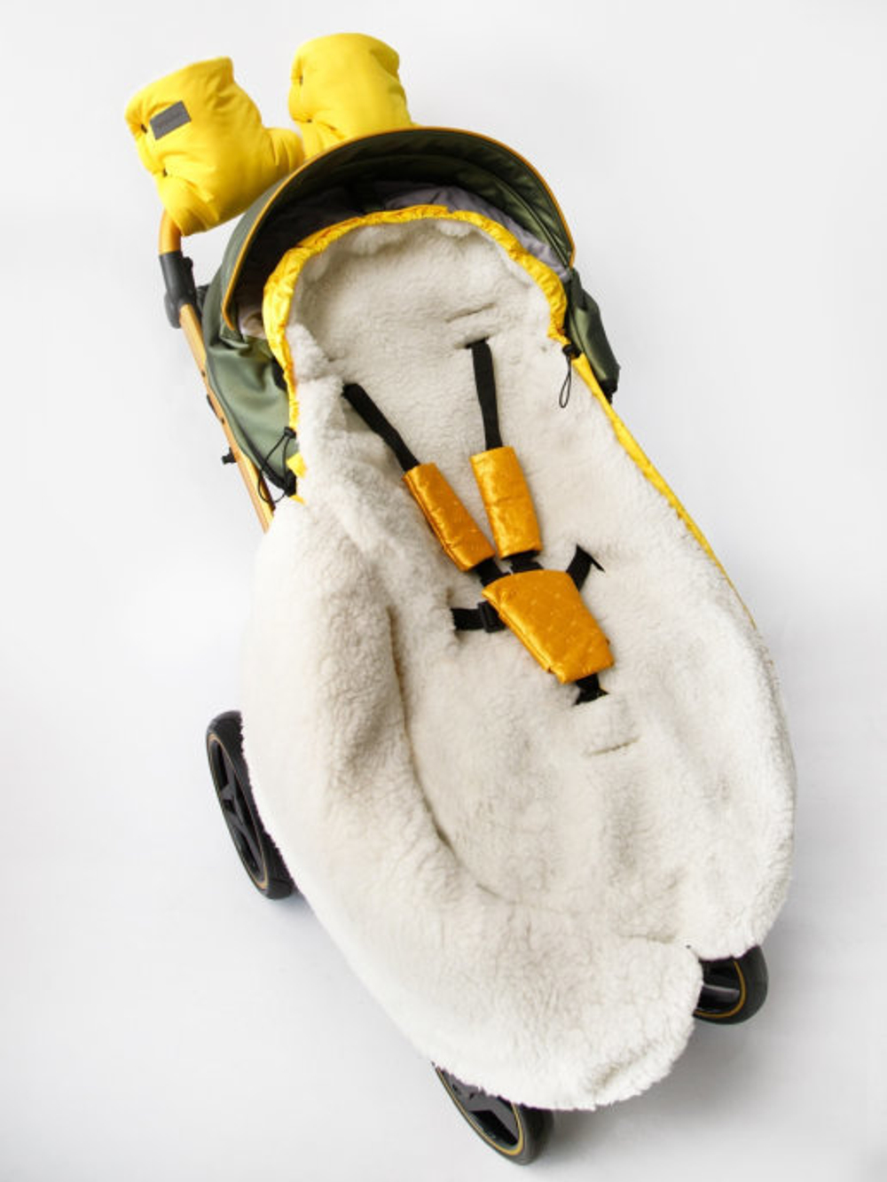 Конверт зимний меховой AMAROBABY Snowy Travel Желтый, 105 см.