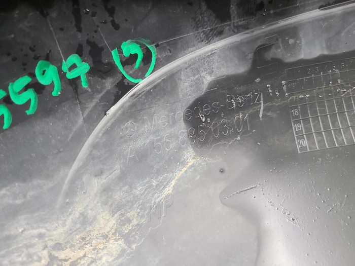 Накладка бампера левая Mercedes GLA X156 17-20 AMG