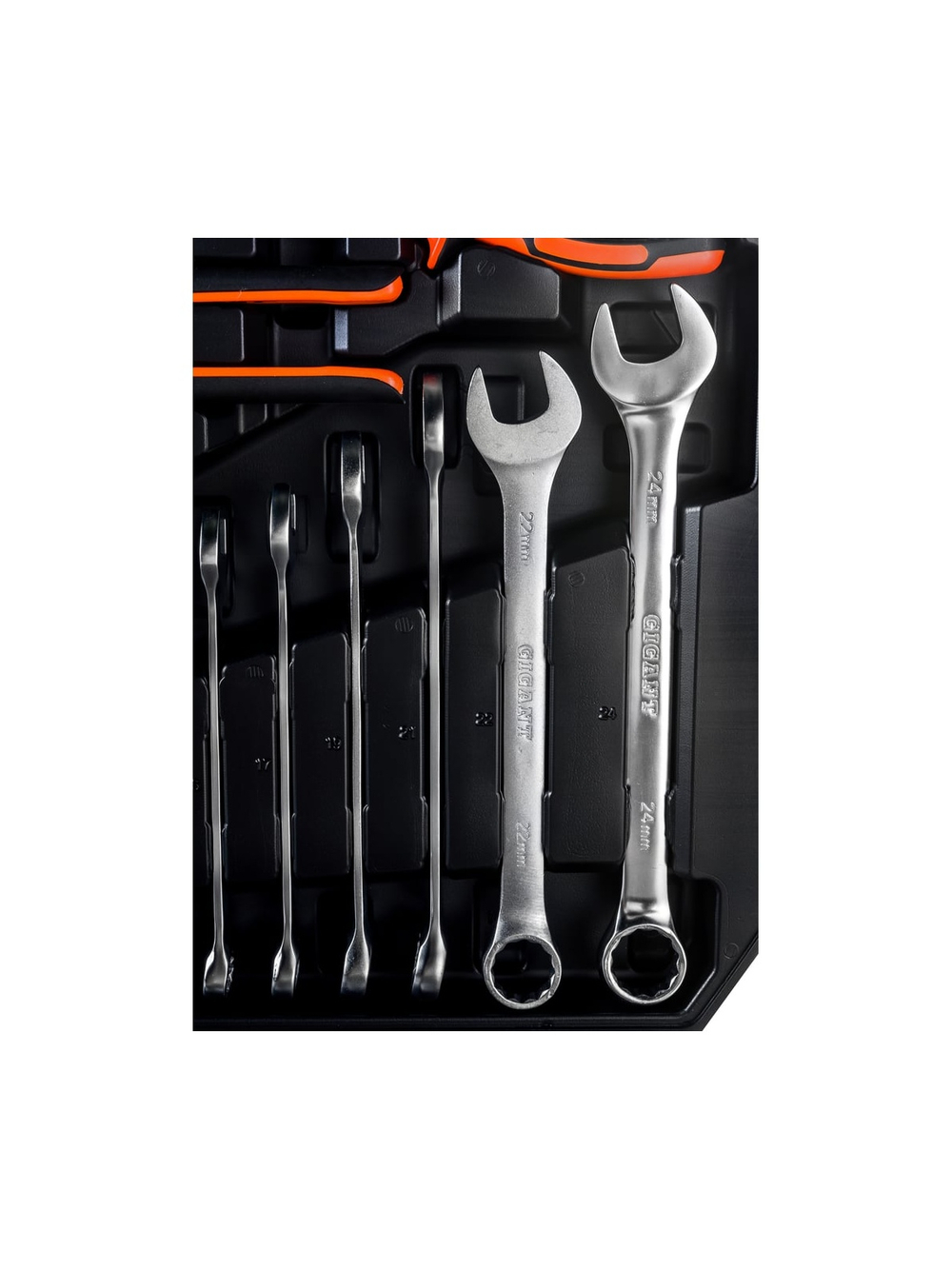 Набор автомобильного инструмента Gigant 143 предмета, Сталь Cr-V, GAS 143