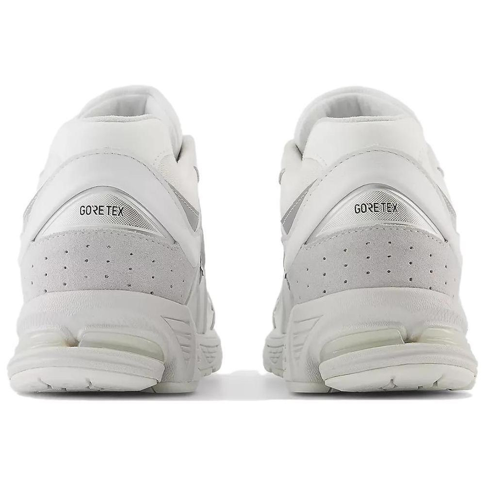 Кроссовки New Balance Nb 2002R Gore-Tex