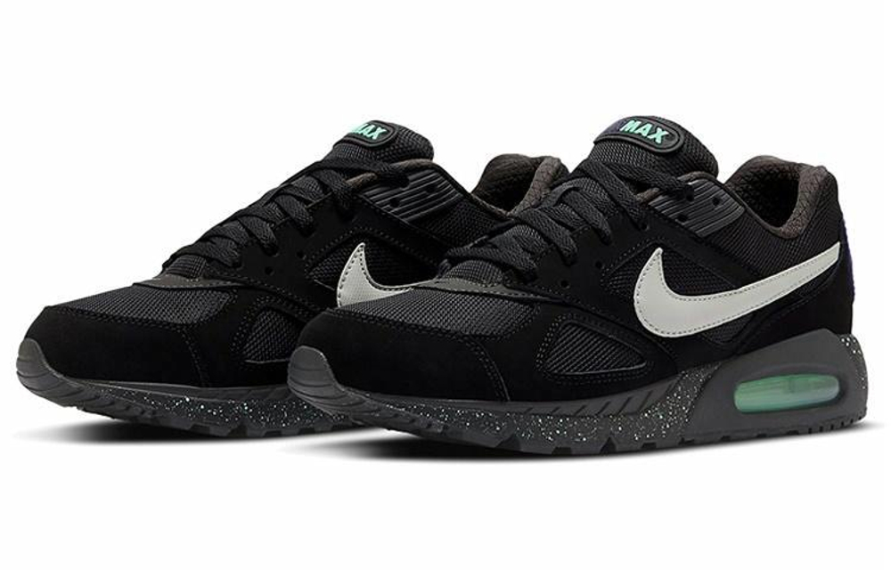 Кроссовки Nike Air Max Ivo