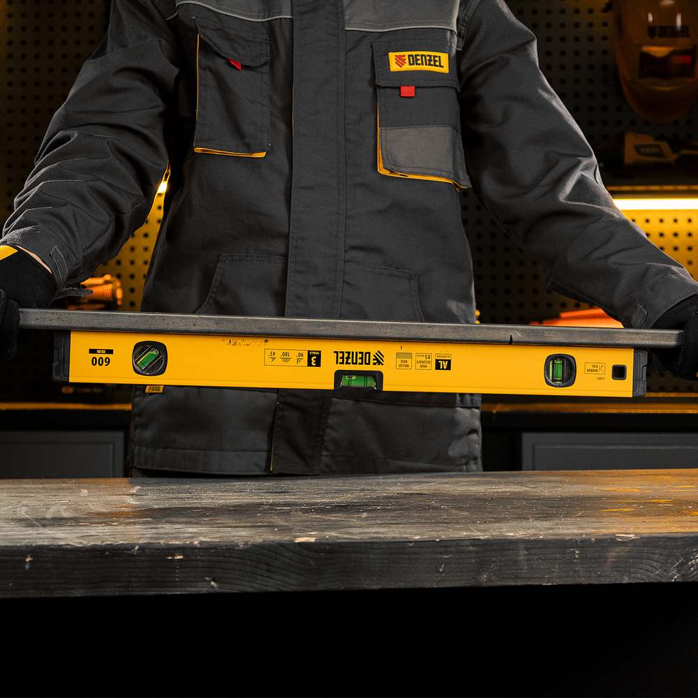 Уровень алюминиевый, магнит, фрезерованный, 3 глазка (1 зеркал.) 0,5 мм/м, 600 мм Denzel