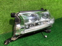 Фара левая Toyota Land Cruiser 200 (2015-2021) LED