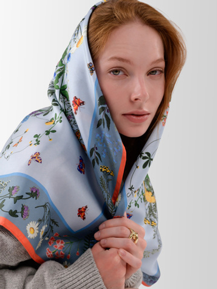 Платок «Русский полевой букет» серый 100% шёлк