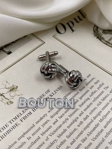 Запонки серебристые 