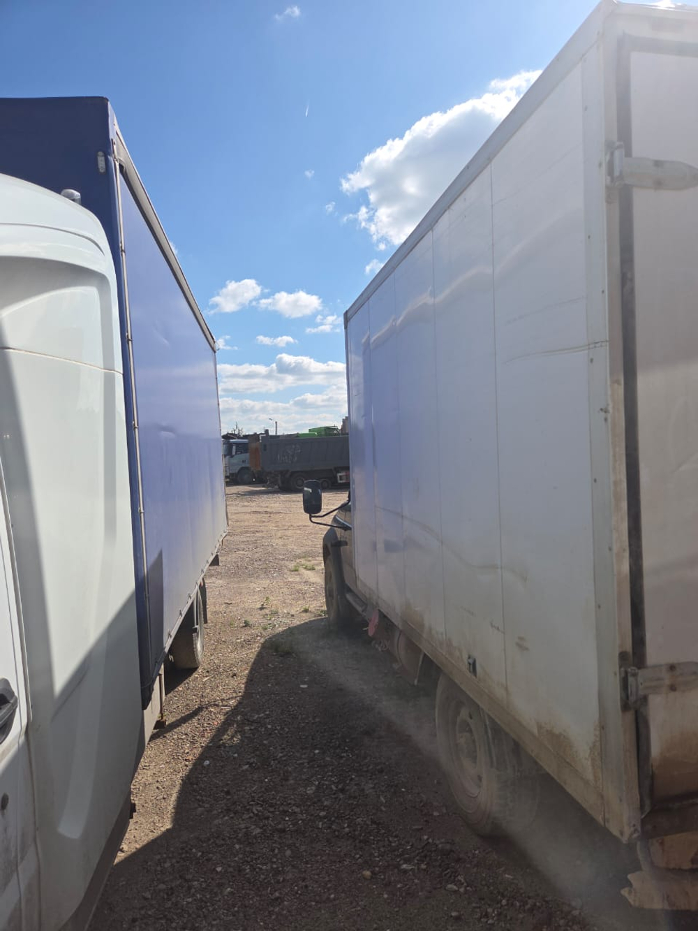 UAZ Profi 236021-01 (Промтоварный, Бензин/Газ, 2,7 л, 150 л.с.)