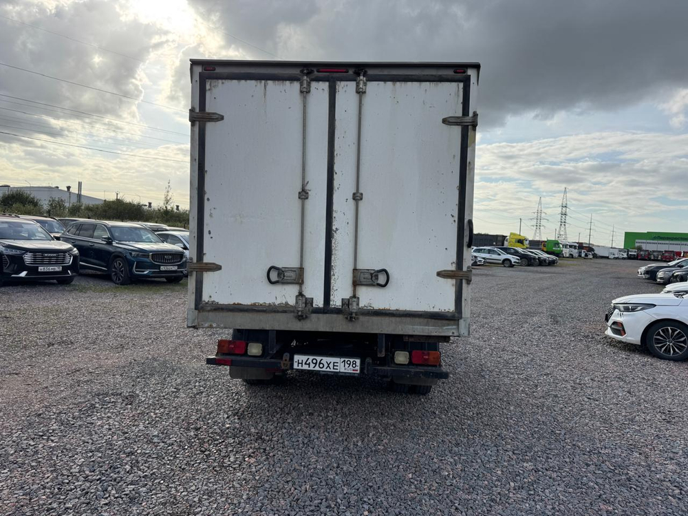 UAZ Profi 236031-911-04 (Рефрижератор, Бензин/Газ, 2,7 л, 150 л.с.)
